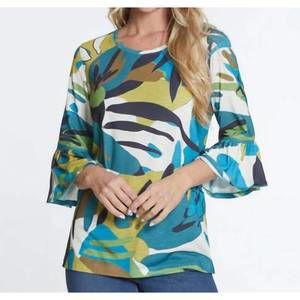 NEW MULTIPLES 3/4 flounce sleeve top in leaf print